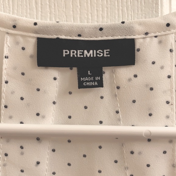 Premise 🖤 White Polka dot Blouse - Picture 2 of 11